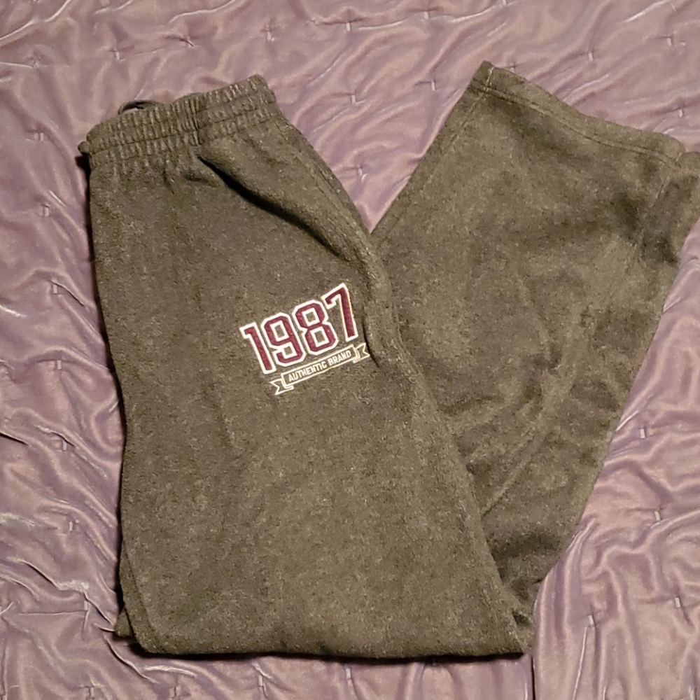 M Aeropostale Gray Sweatpants